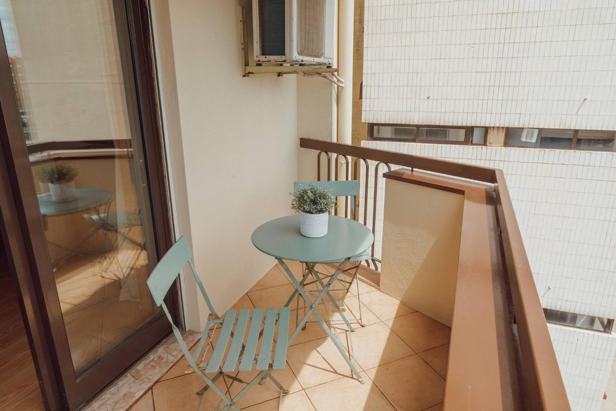 Bright Apartment By Hosty Porto Eksteriør bilde